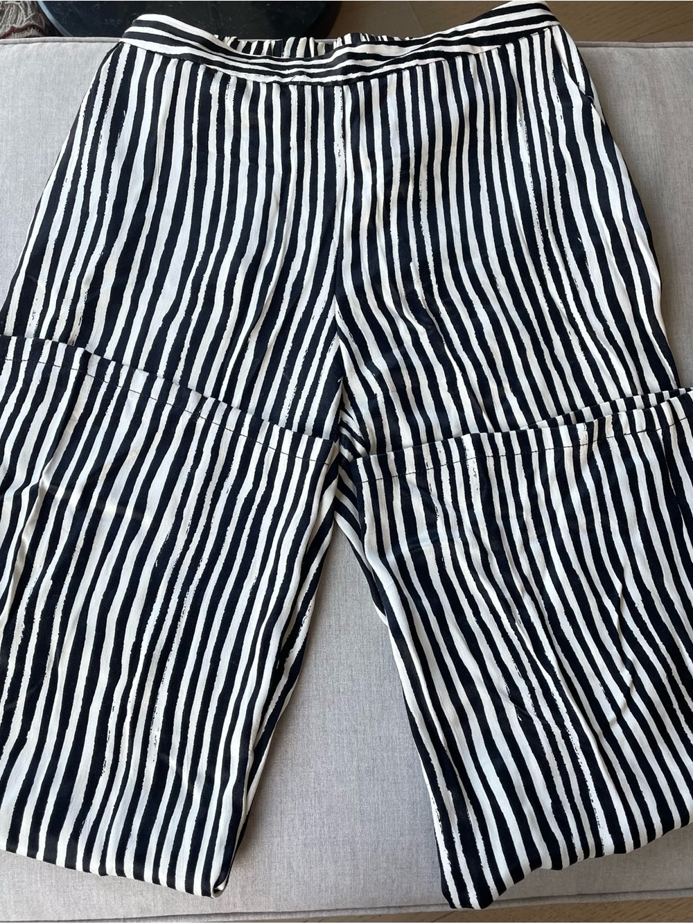 Zara Black and White Striped wide leg pants